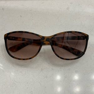NEW Brown Tortoise sunglasses
